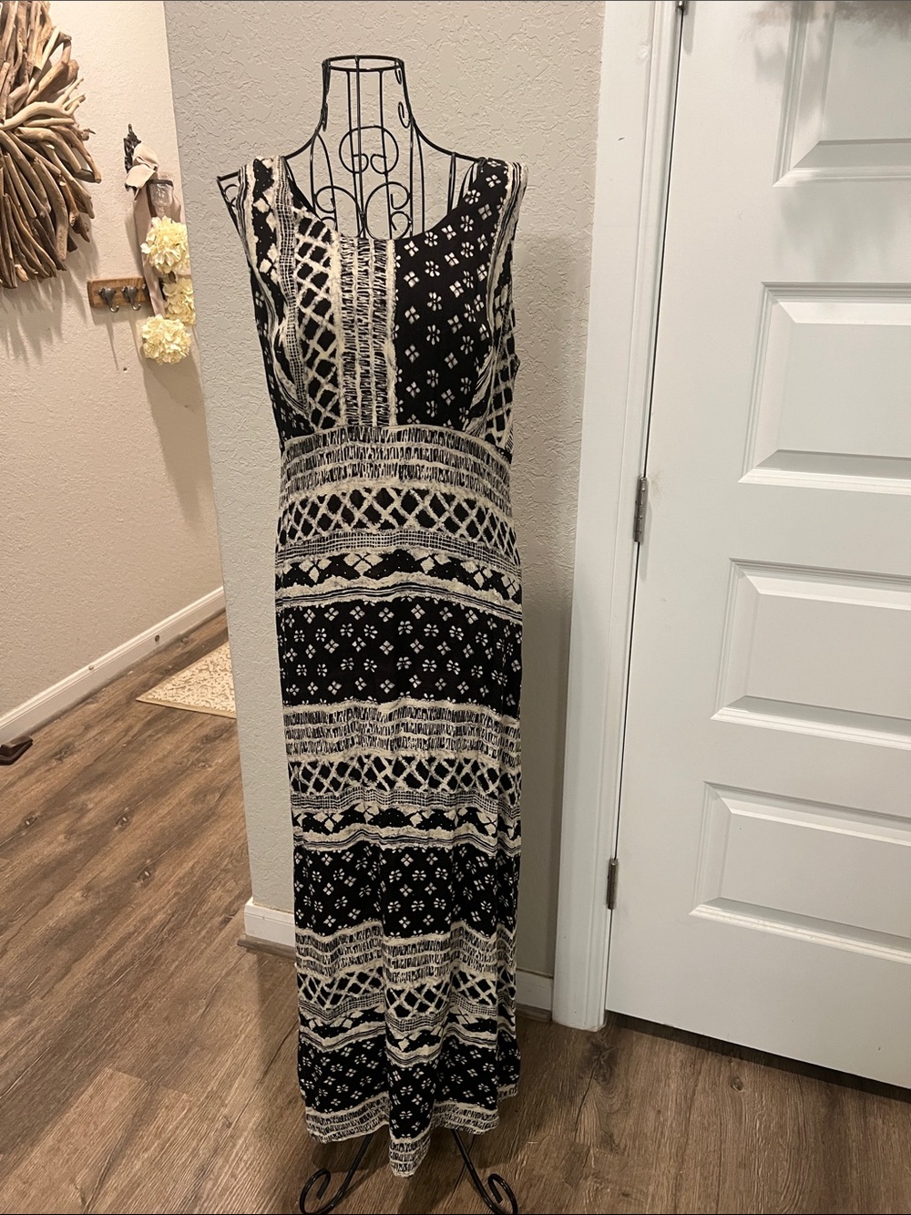 Vintage Piccalino Petites Y2K floral with geometric shapes dress